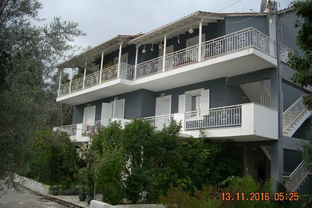 Iris Apartments Apolpaina Exterior photo